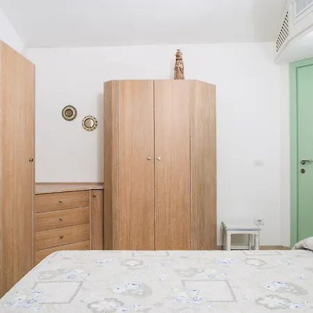 Sleeps 11 With Pool And Air Con Вилла *