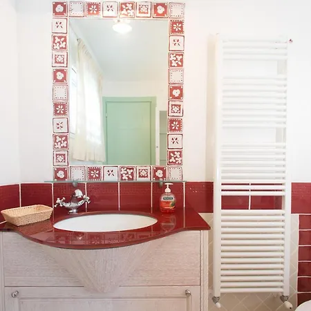 Вилла Sleeps 11 With Pool And Air Con Cala Bitta