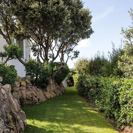 Sleeps 11 With Pool And Air Con Cala Bitta