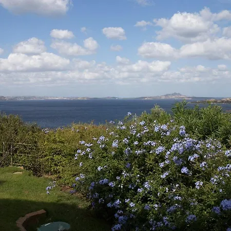 Sleeps 11 With Pool And Air Con *